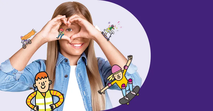 Merginaitė rankomis rodo širdies formą, šalia – spalvingos iliustracijos.